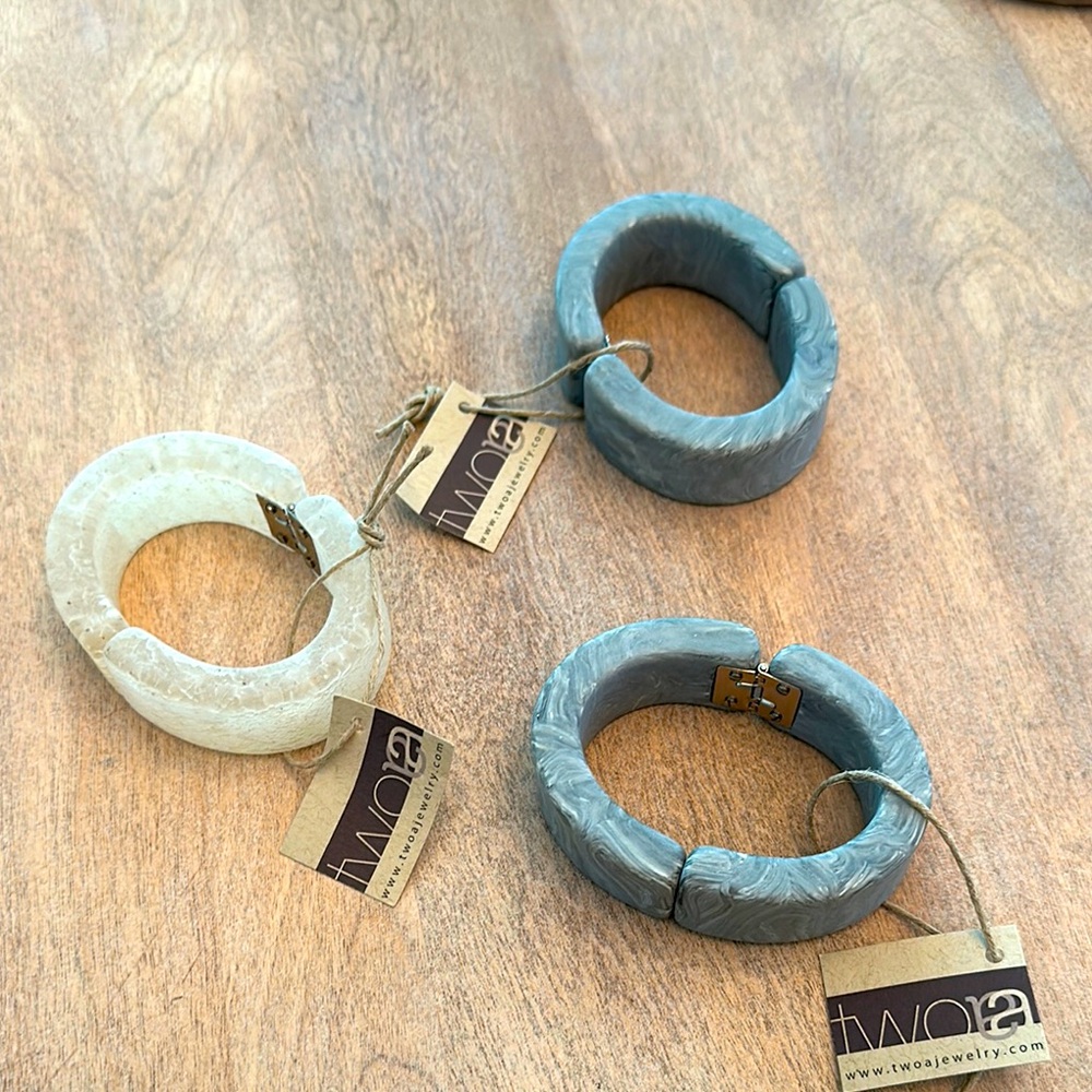 Designer resin stone Bracelet Brand New